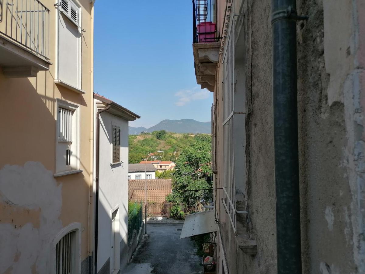 La Tana Degli Schiavoni Apartment Pratola Peligna Exterior photo